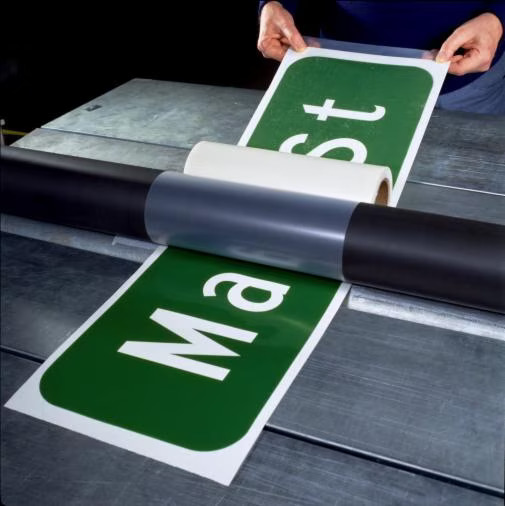 3M ELECTRO-CUT FILM (ECF) GREEN 1177C-48"x50yds thumbnail 2